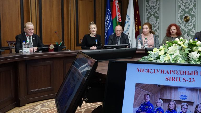 В НАН Беларуси прошла встреча с участницей Международного проекта SIRIUS 23